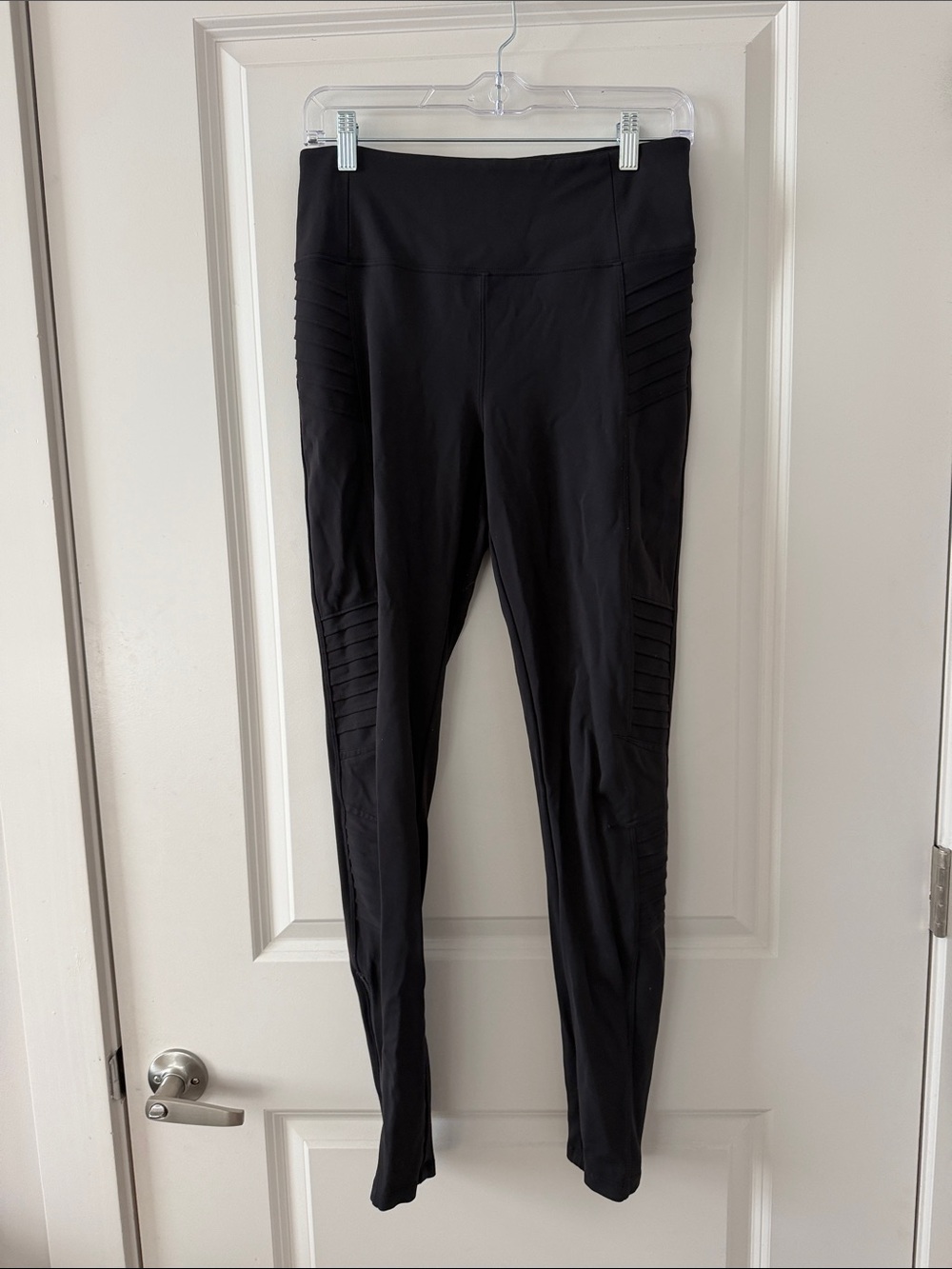 Athleta Black High-Rise Ribbed Delancey Motto Leggings